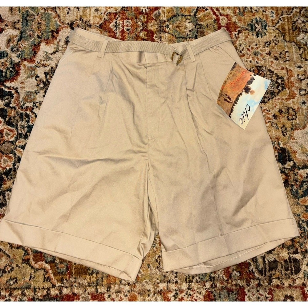 Vintage Chic Collegiate Shorts Khaki Tan Pleated Cuffed Plus Size 20 NWT USA